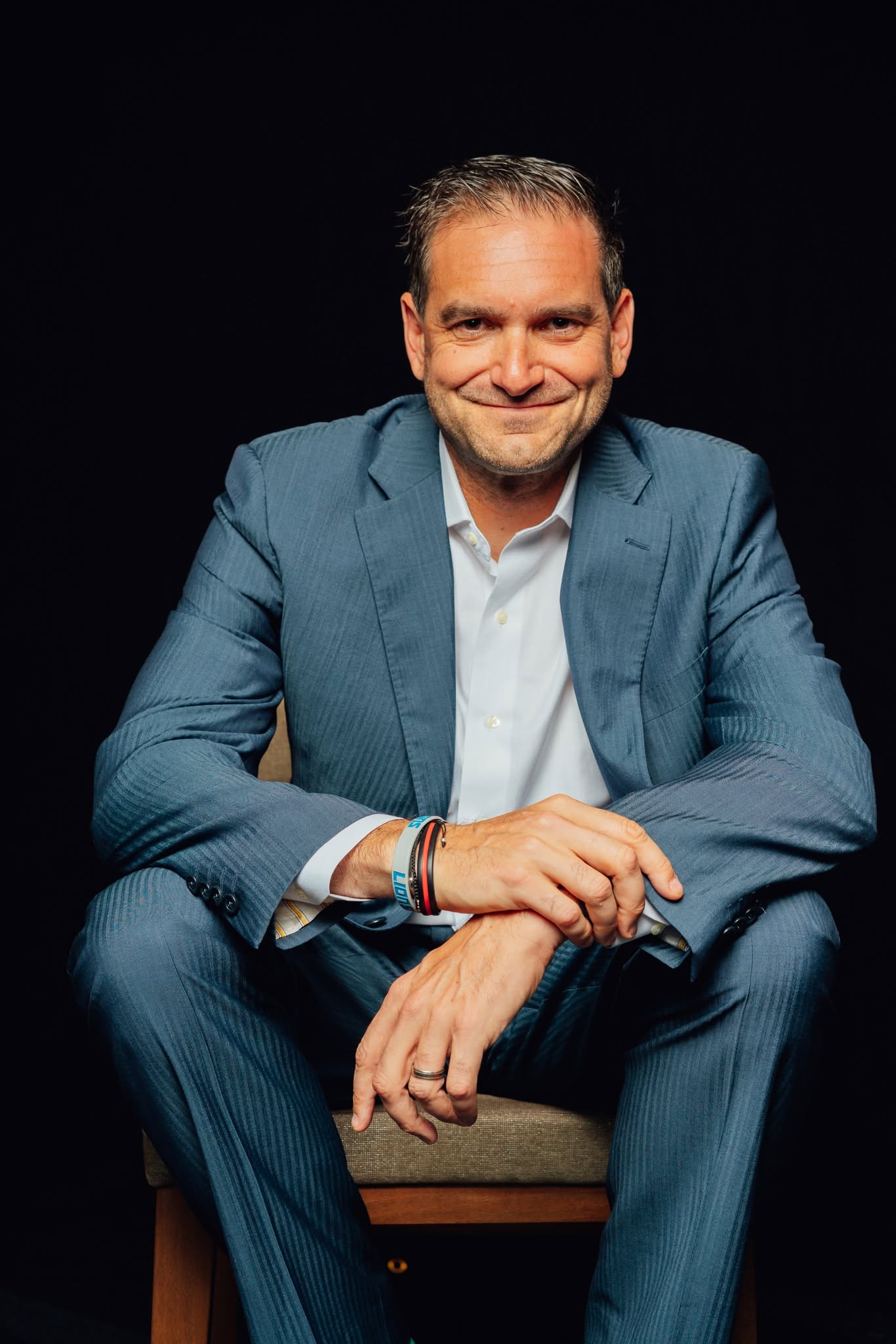 Brad Holcman, Hollywood-trained positioning strategist and founder of The $2 Bill Brand